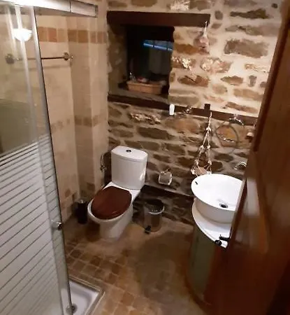 Villa Lagos *